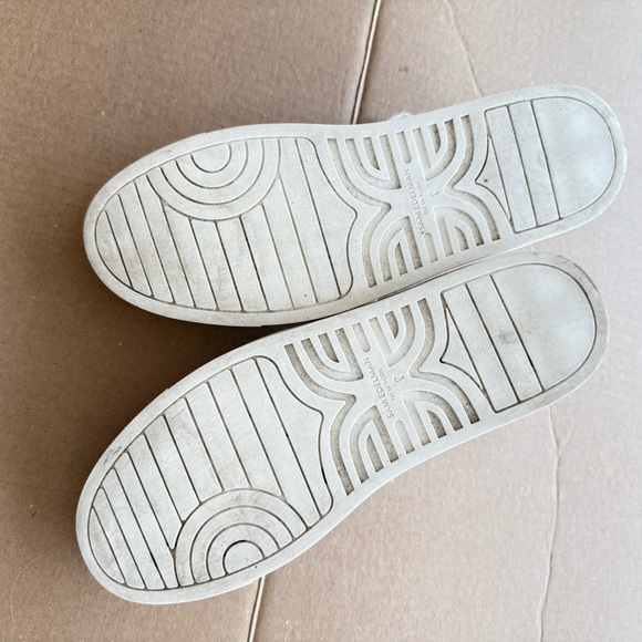 Sam Edelman Silver Sneakers Classic Style - Picture 7 of 8